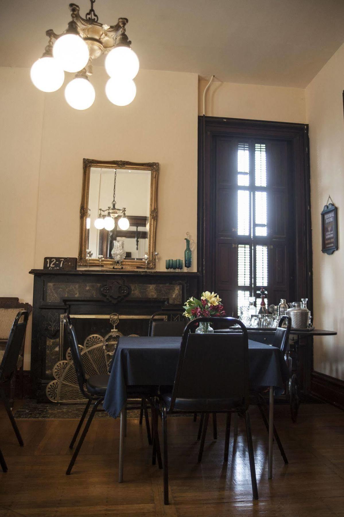 The Mitchell House Bed And Breakfast Circleville Dış mekan fotoğraf
