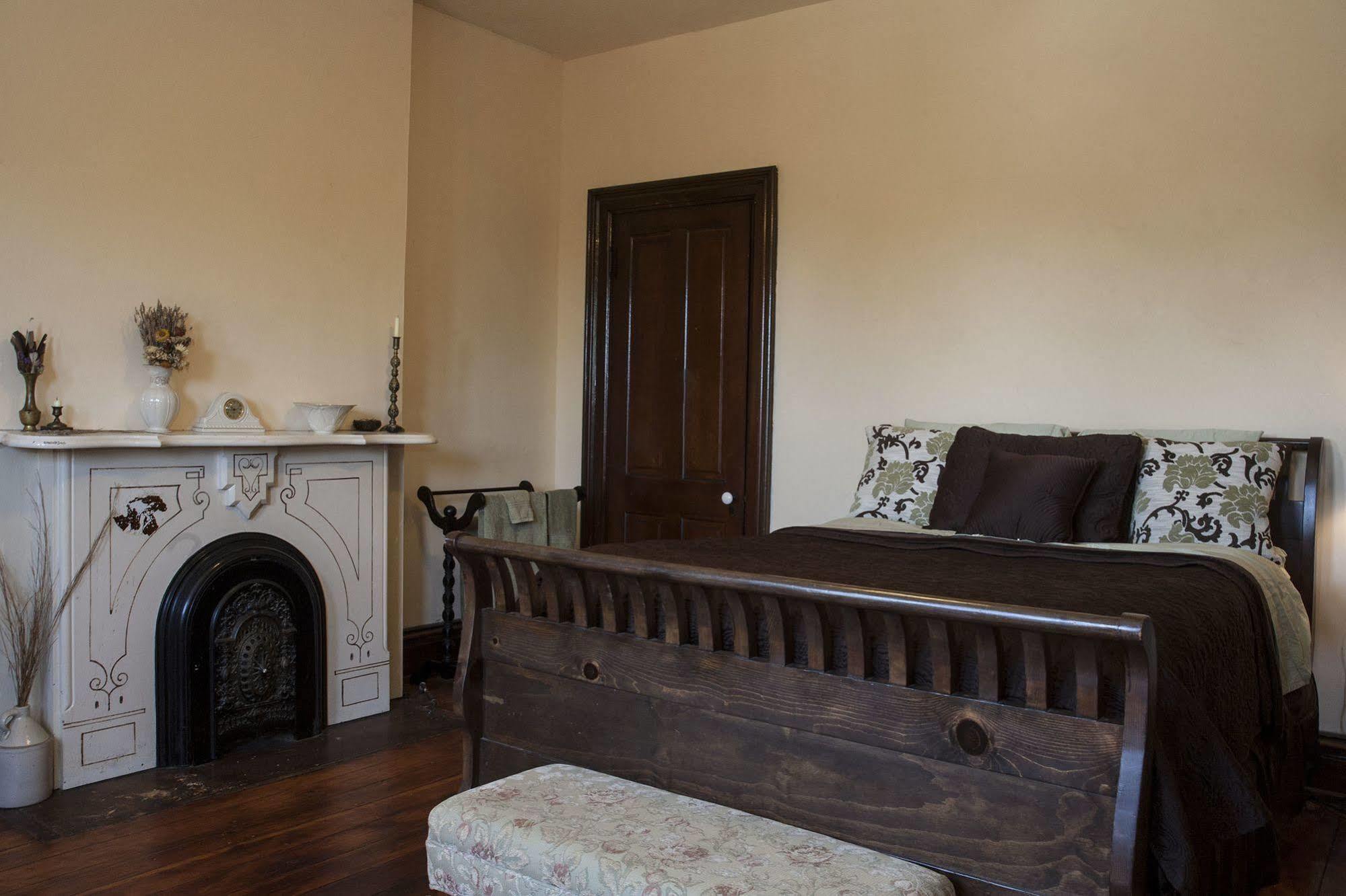 The Mitchell House Bed And Breakfast Circleville Dış mekan fotoğraf